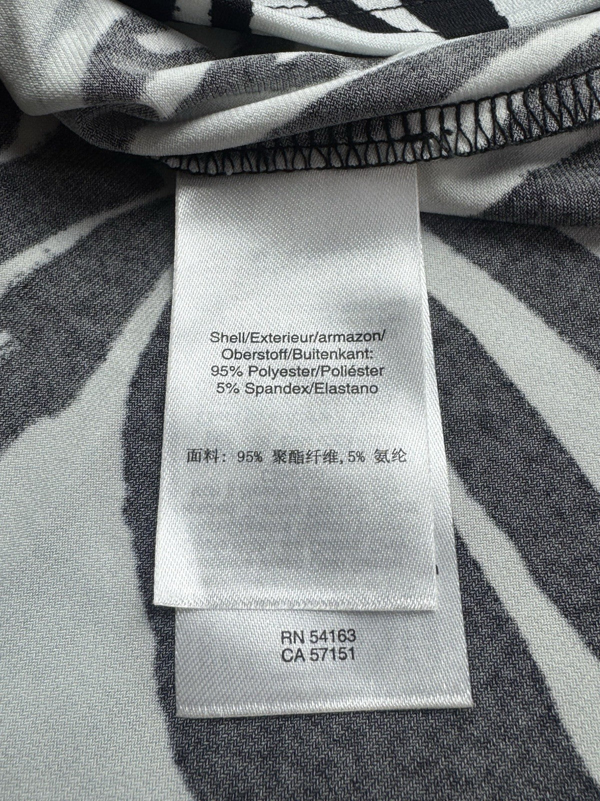 $49 DKNY Women's Black And White Blouse Sz M. (B.175)