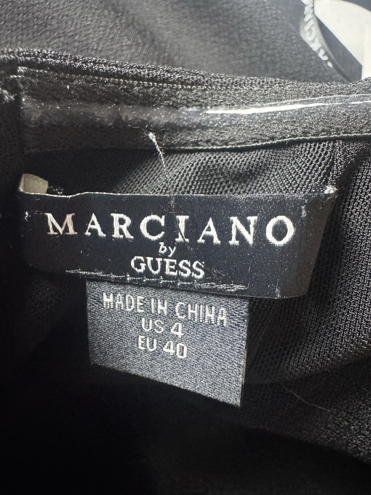 $220 Guess by Marciano Off Shoulder Black Dress Sz 4. (B.154)