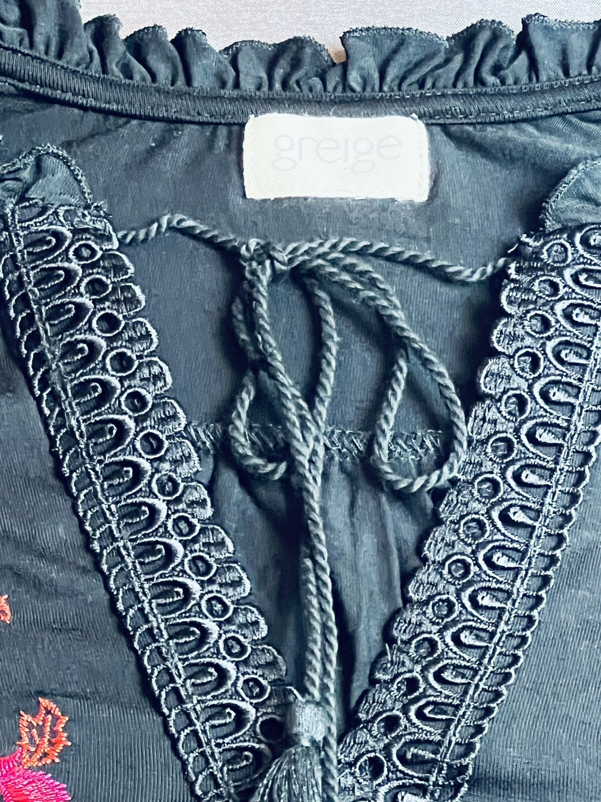 Gre!ge Women’s Black Dress Roses Embroidery Sz XL (4)