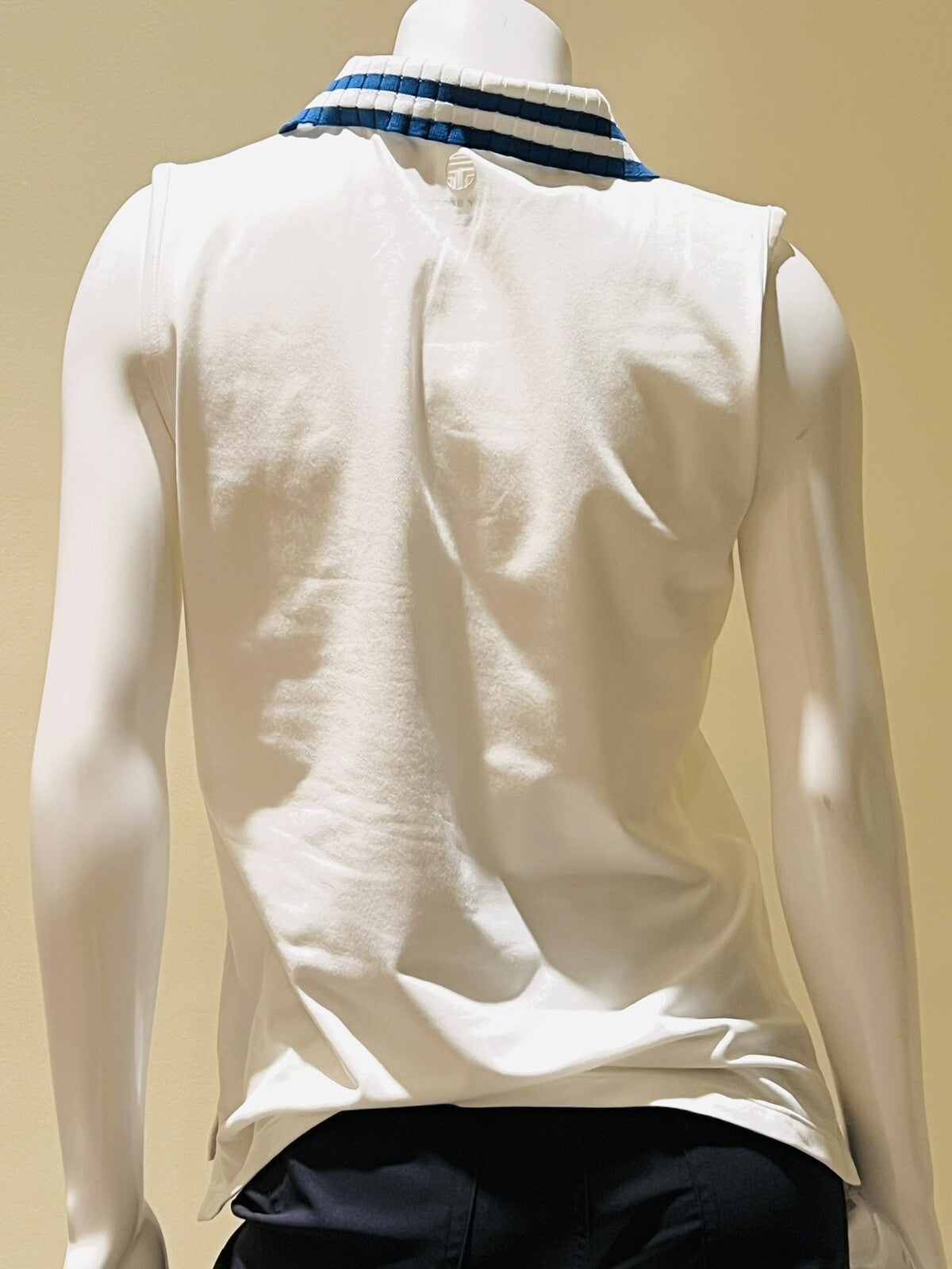 Tory Sport Women’s Golf,Tennis SHIRT White ivory Sz XL (07)