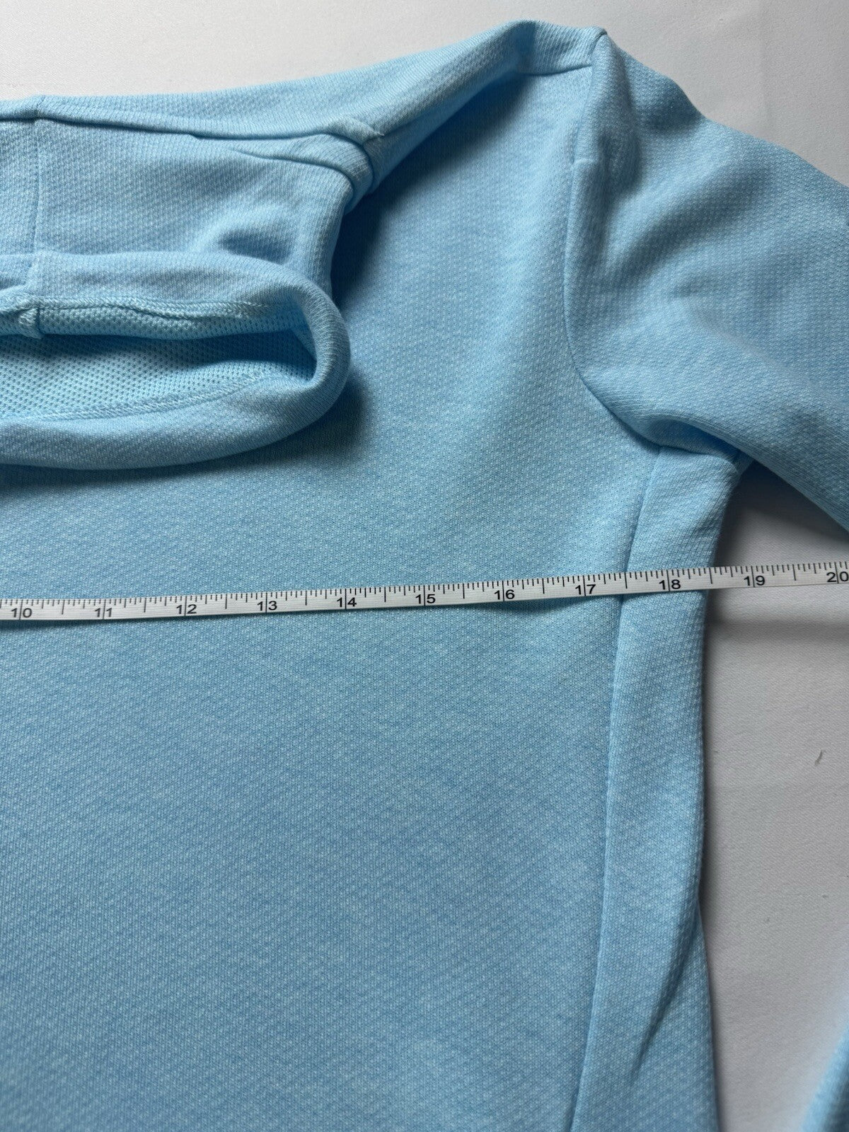 Adidas Women’s Golf Sweatshirt Sz S   (B.120)