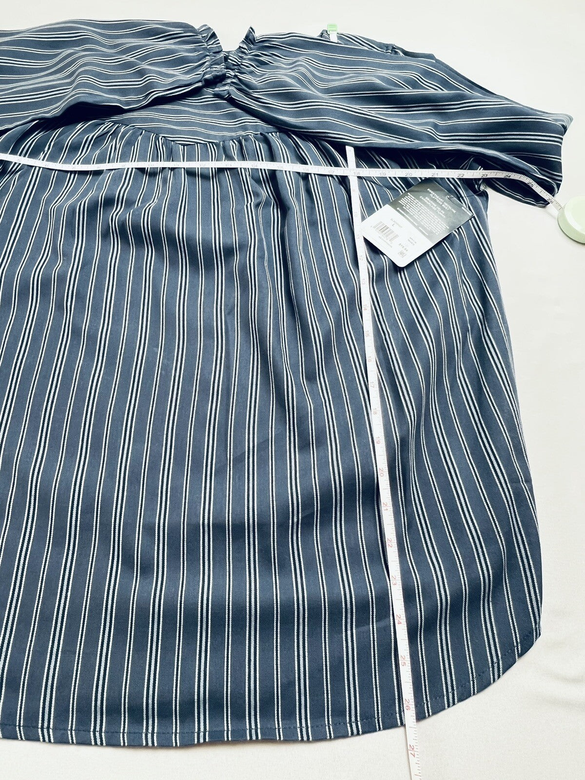 Lee Shape Illusions Women’s Blouse/Top Sz L Blue White Striped