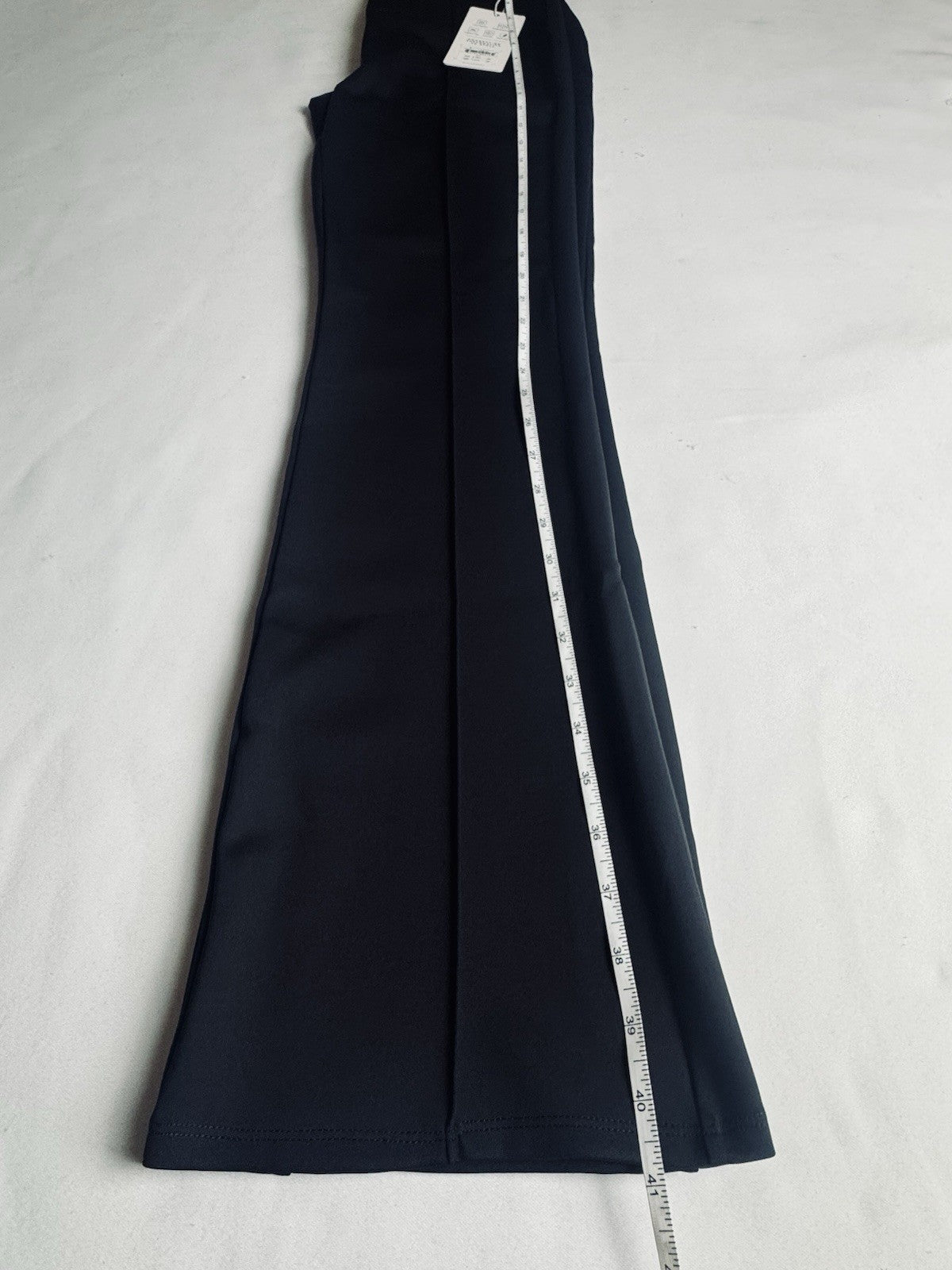 7 Diamonds Women’s Flare Stretch Pull On Pants Sz M.  (B.168)