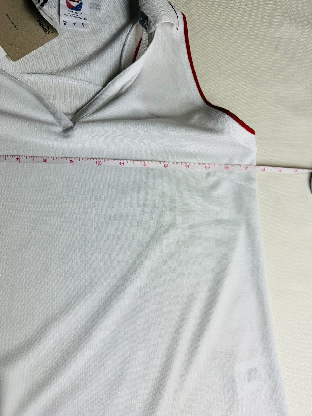 Puma Women’s Golf Shirt Sleeveless Sz S (B.01)