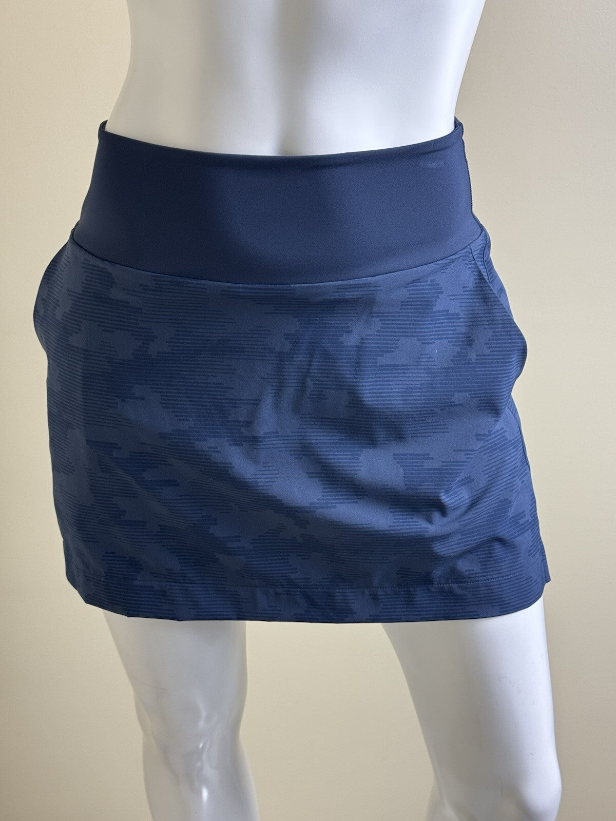 PUMA Women's Golf Tennis Skort Skirt Sz S (B.133/4)