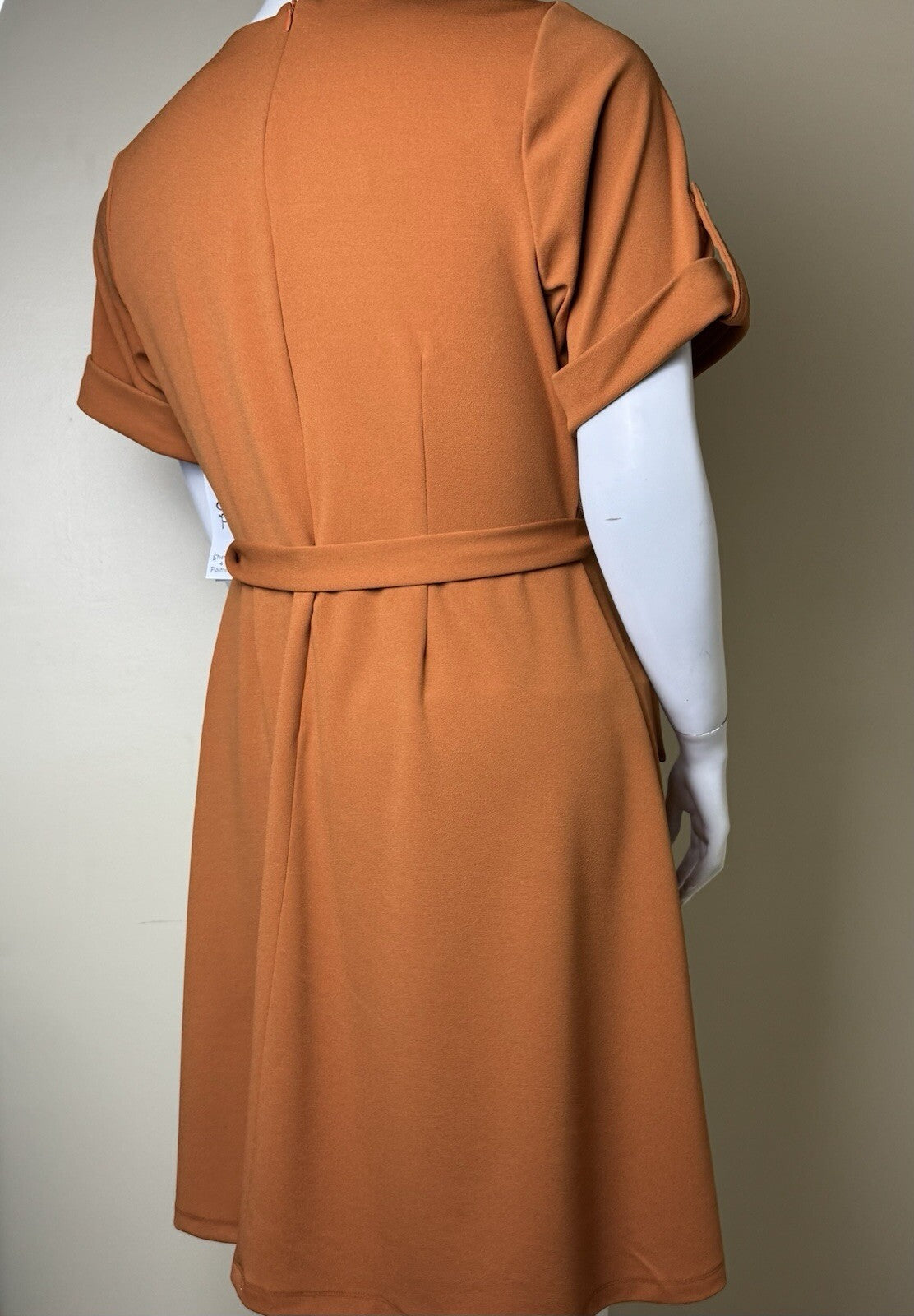 Shelby & Palmer Women’s Belted Dress Size 16  (B.129)