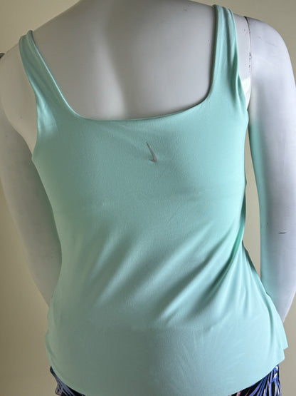 Nike YOGA Women’s Green Tank Top TRAINNG Sz 1X. (B.80)