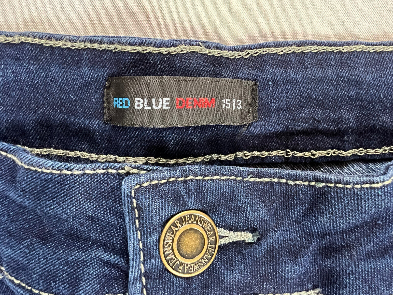 Red Blue Denim Women’s Jeans Size 15 Mid Rise Pants