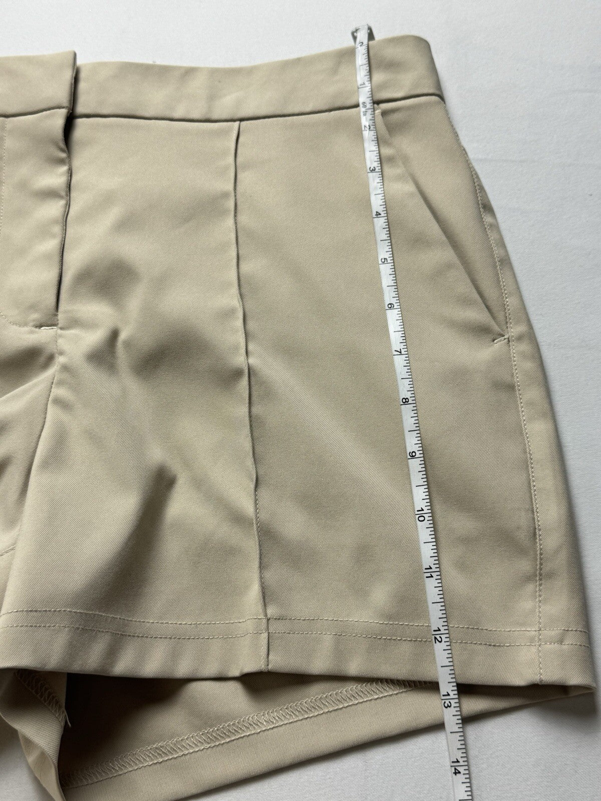 PUMA Women’s Golf Shorts Size S. (B.141/3)