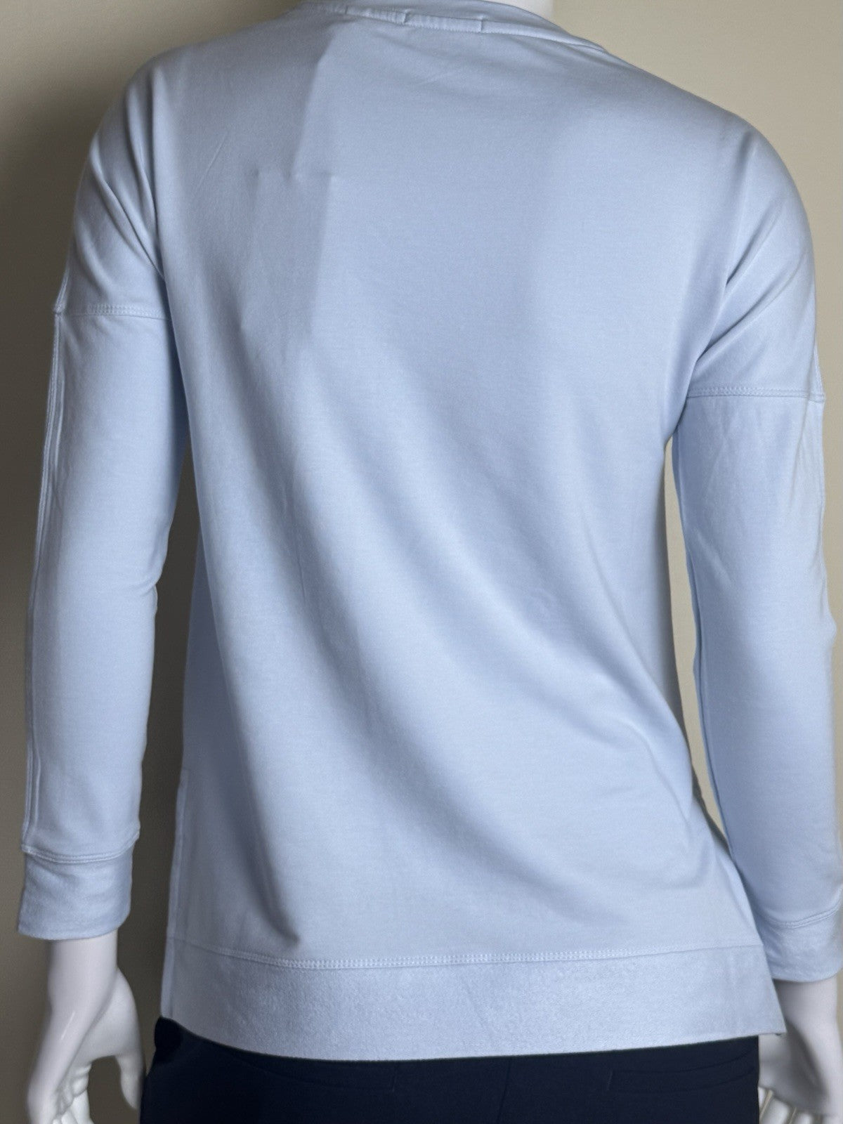 $78 TASC Performance Women’s Golf Sweatshirt Sz XS.    (B.091)