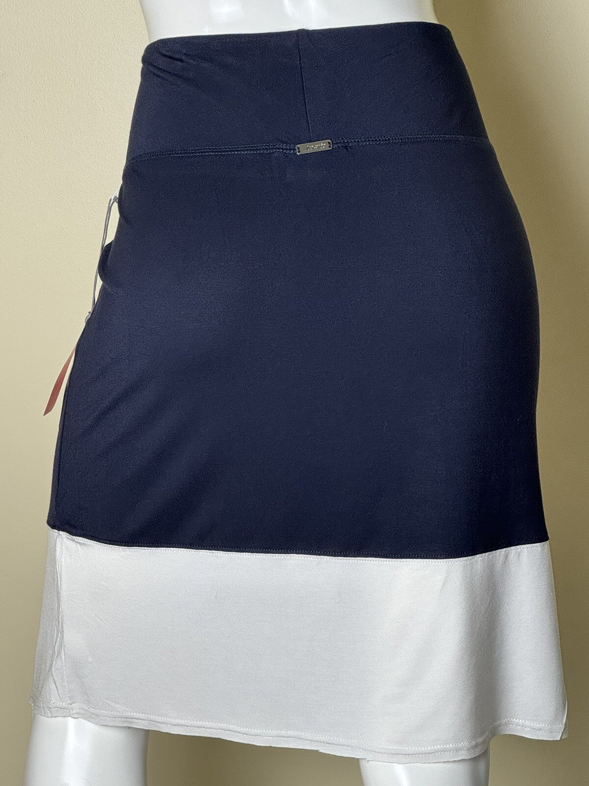 Jofit Women's Skirt Golf Tennis Size S.     (54)