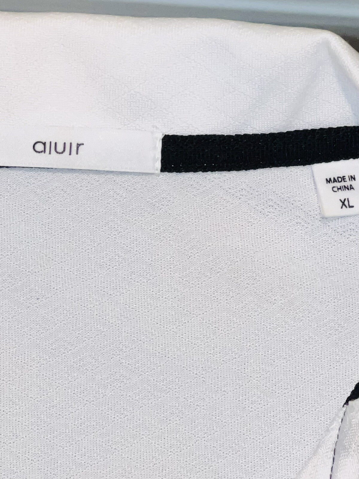 A.U.R Women's Golf Polo Shirt Sz XL White (B.13)