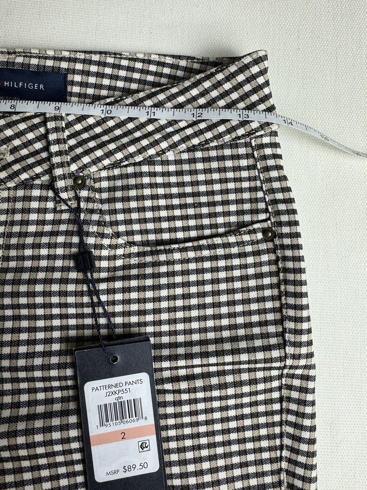 $89 Tommy Hilfiger Women’s Plaid Pants Sz 2.   (B.67)