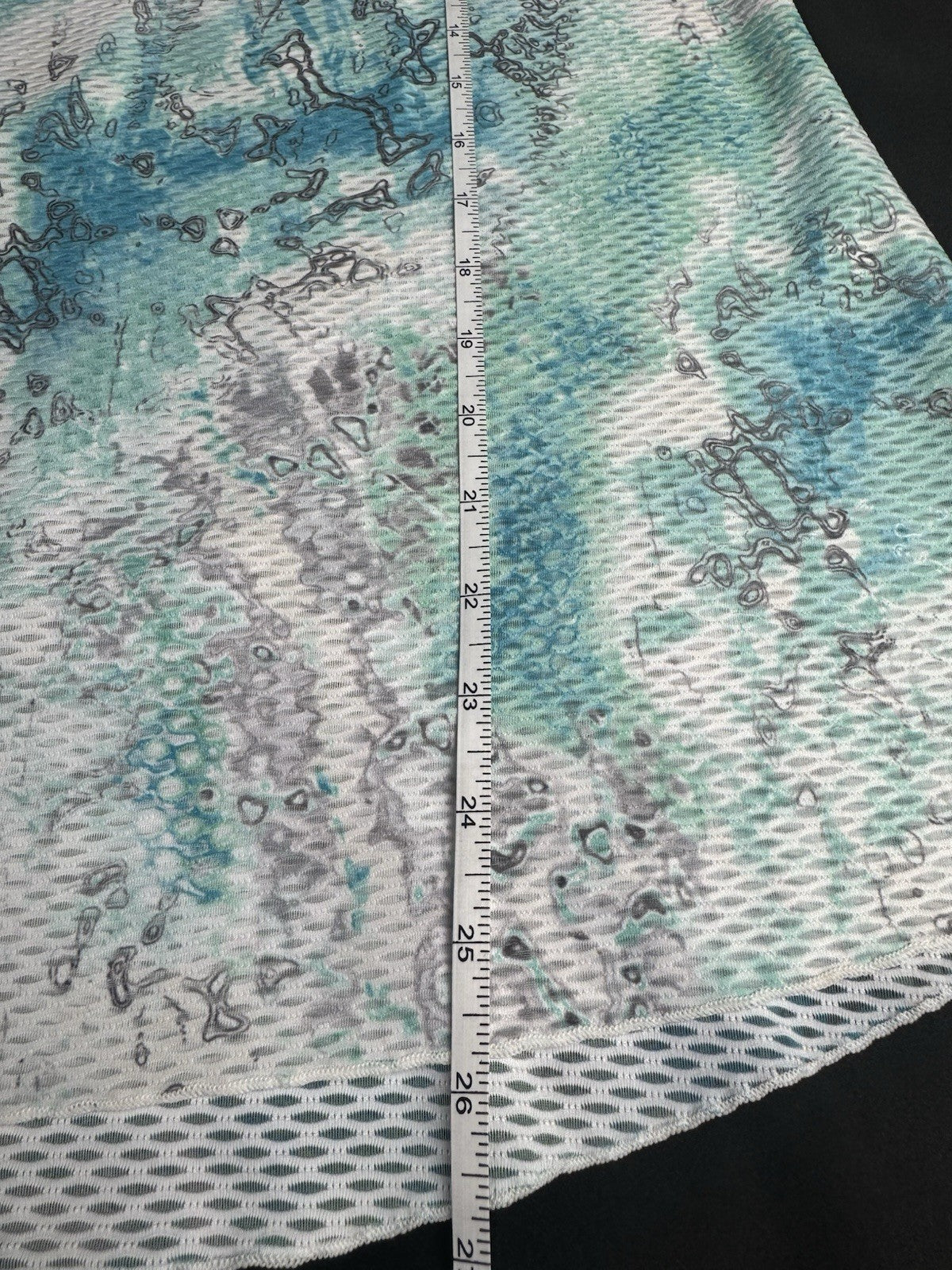 SOFIBELLA Women’s Golf-Tennis Shirt Sz M.  (B.174)