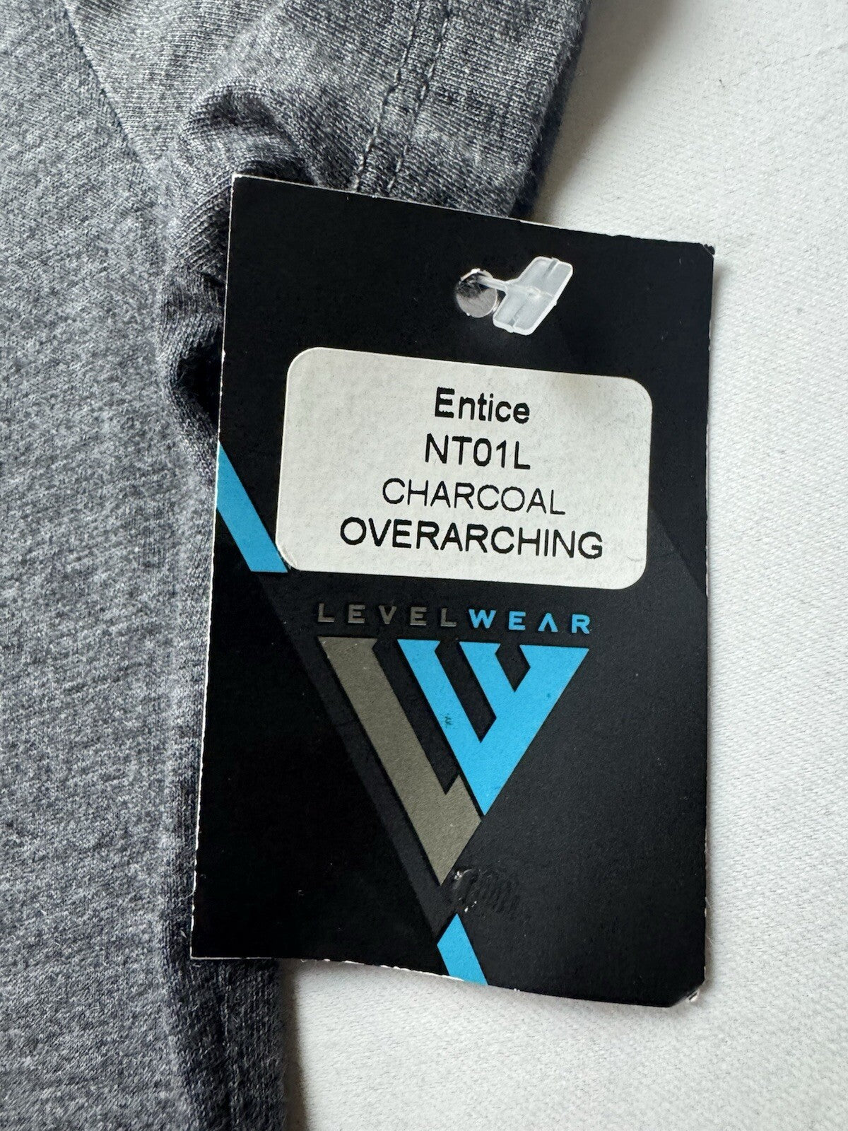 LeverWear Women's Golf shirt Sz M   (B.138)