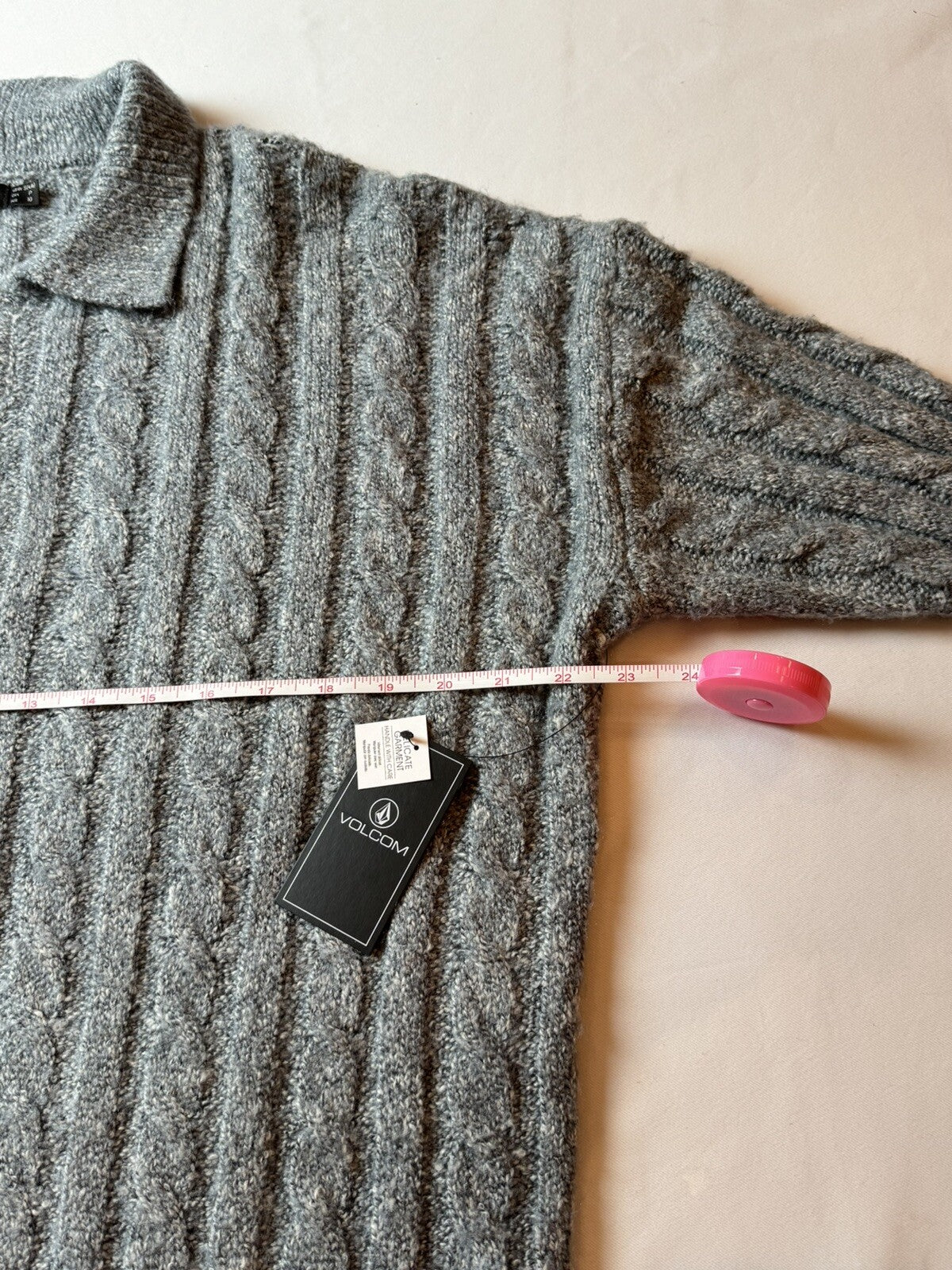 VOLCOM Women's Gray Sweater Size S  (56)