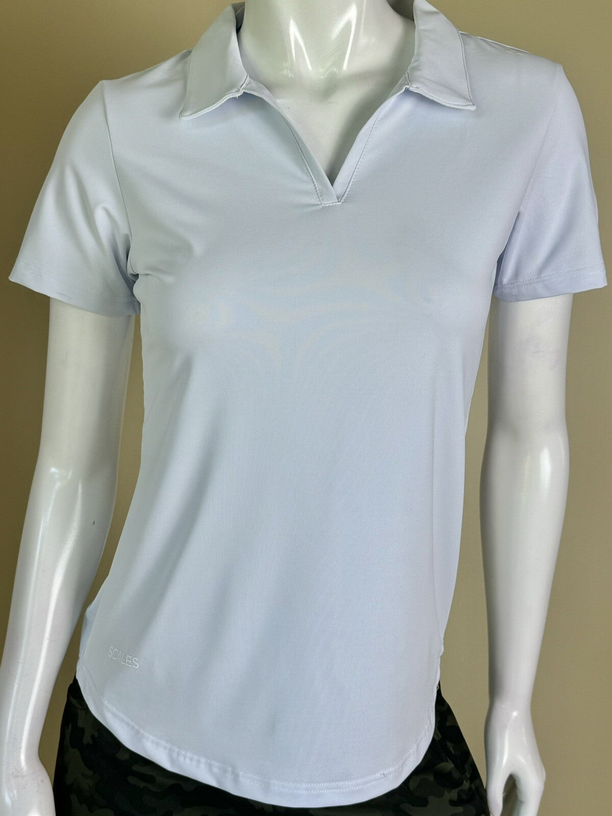 Scales Women’s Golf Shirt Sz M   (67)
