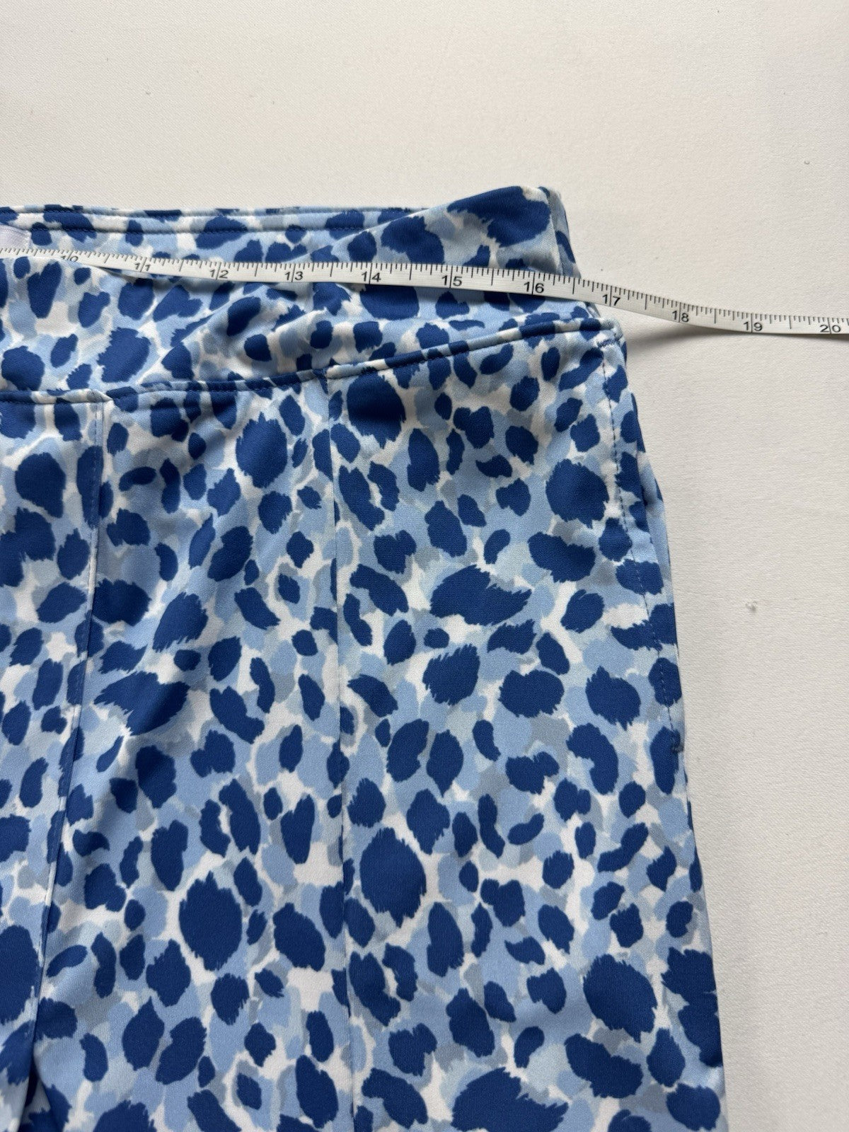 Sport Haley Women’s Golf Skirt Skort Sz L.      (B.145)