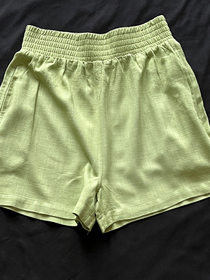 $158 Walter Baker Women’s Ariel Green Shorts Sz M