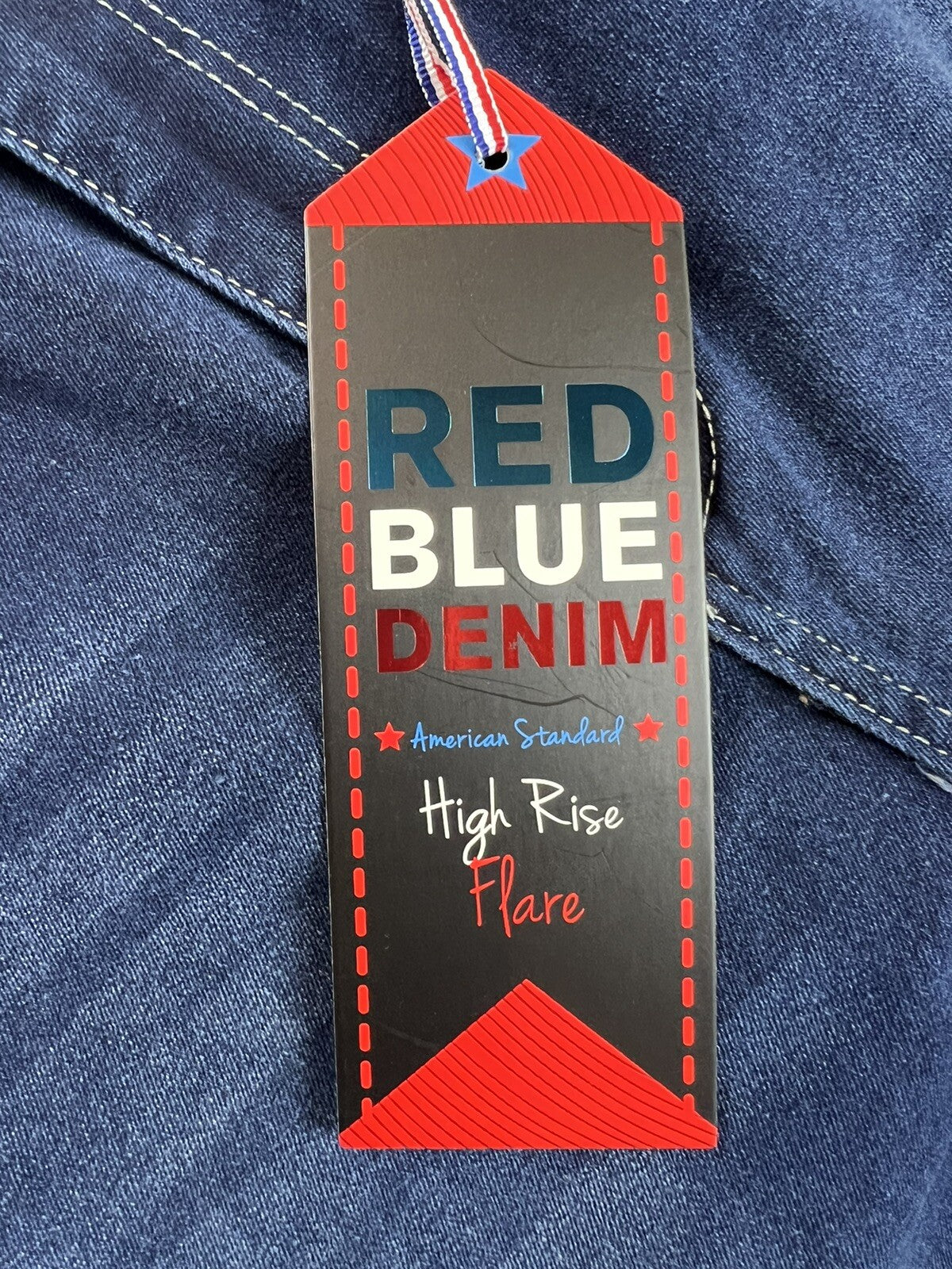 Red Blue Denim Women’s Jeans Size 15 Mid Rise Pants