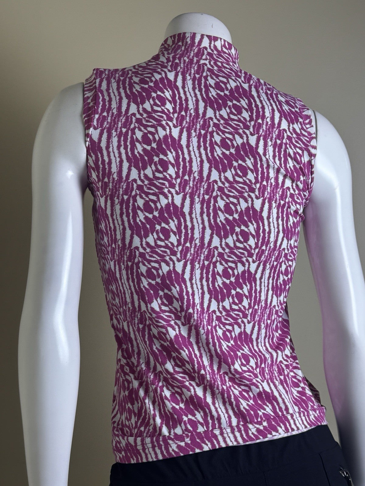 GG Blue Women's Golf Polo Shirt Sz XS. (B.160)