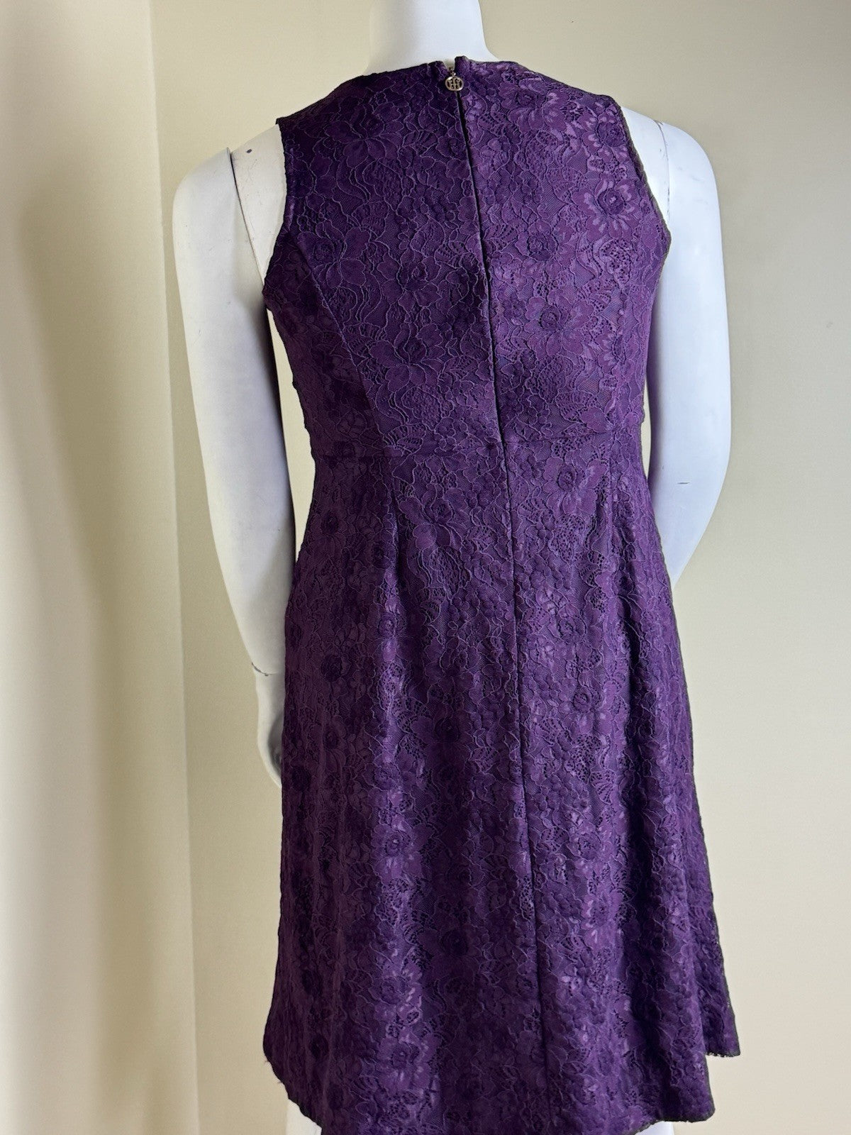 $134 Tommy Hilfiger Women’s Fit & Flared Lace Dress Sz 12   (B.99)