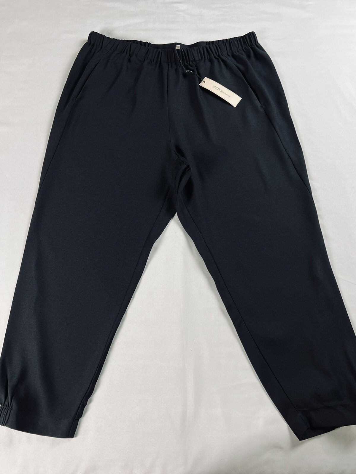 BCBGeneration Women’s Black Joggers Pants Sz XL