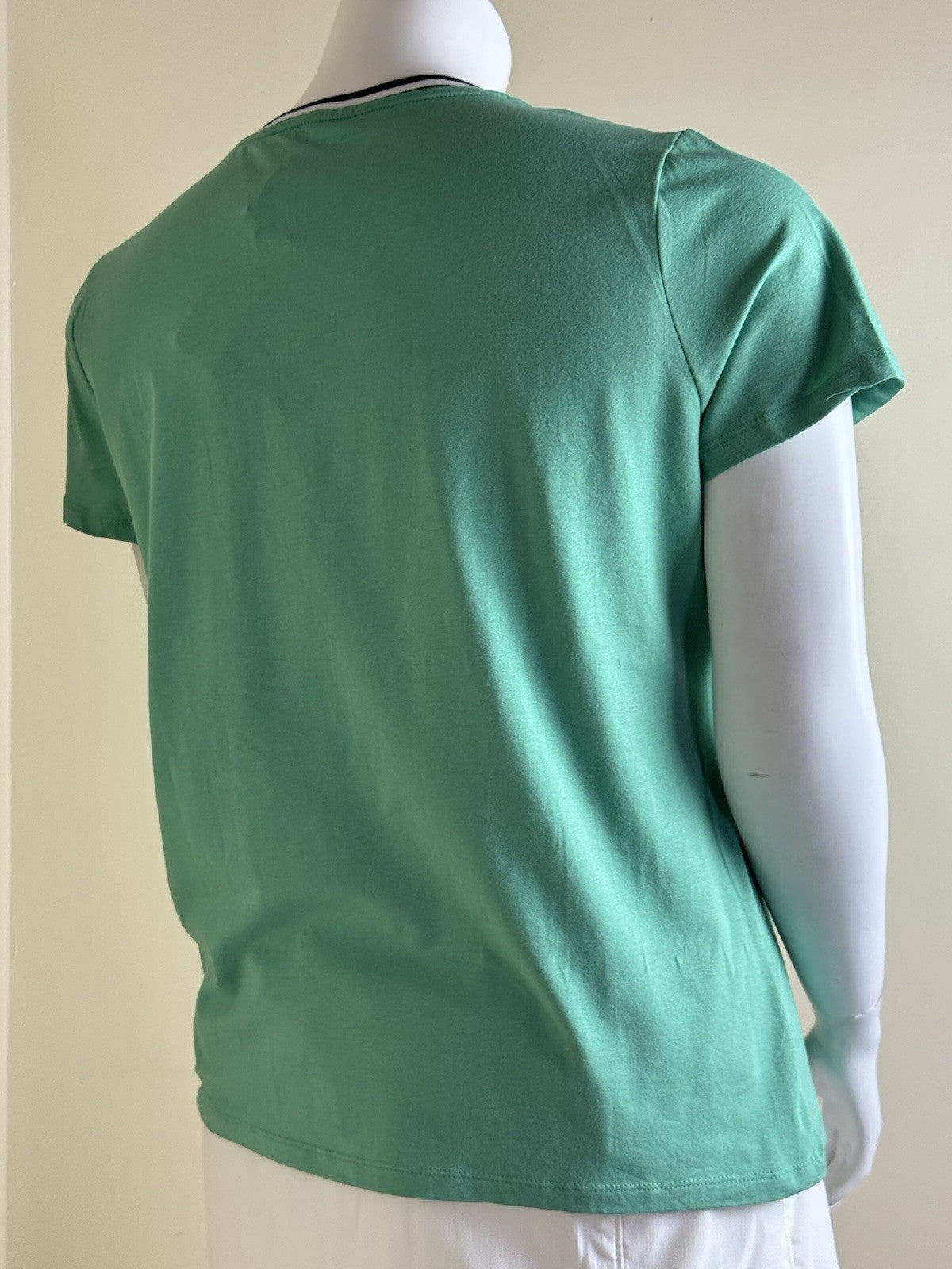 Tommy Hilfiger Women's Green T-Shirt Sz 2XL.   (B.184)