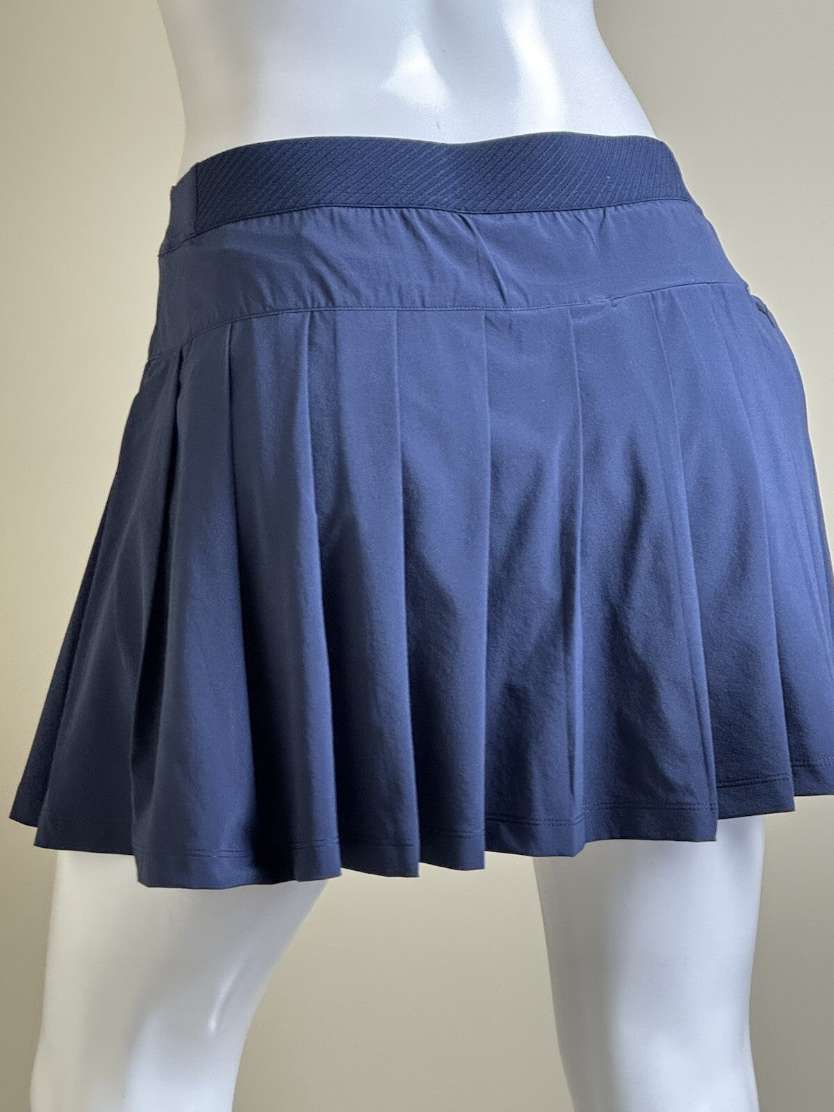 PUMA Women's Golf Tennis Skort Skirt Sz S (B.140/5)