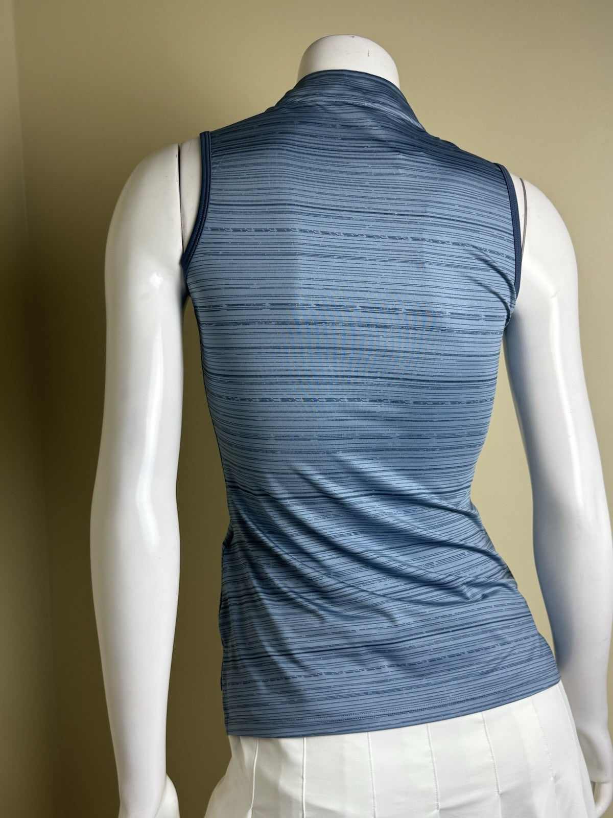 $75 Adidas Women’s Polo Golf Shirt Sz XS Climacool  (B.154)