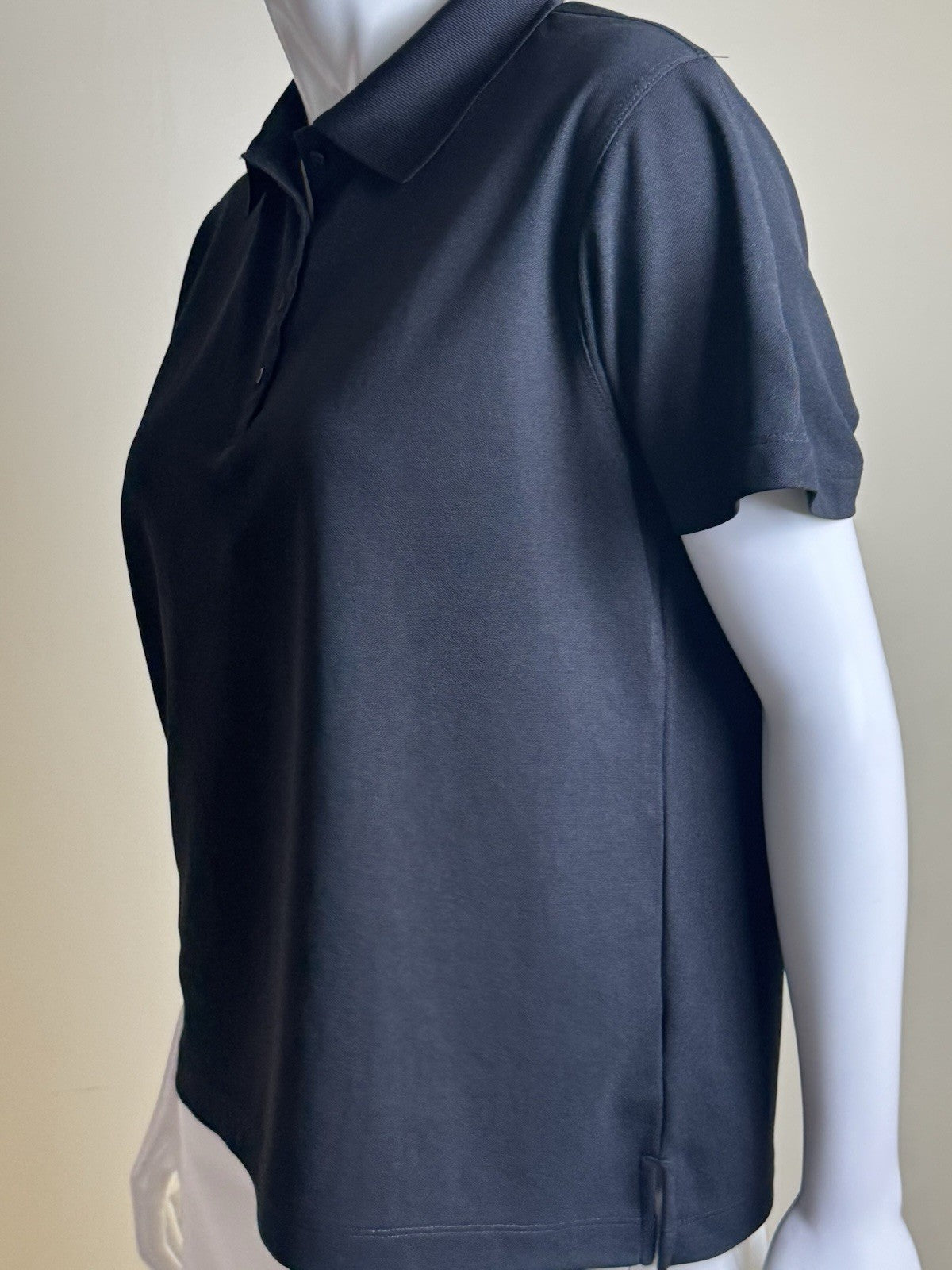 $49 NORTH RIDGE Women’s Golf Shirt Sz L           (B.180)