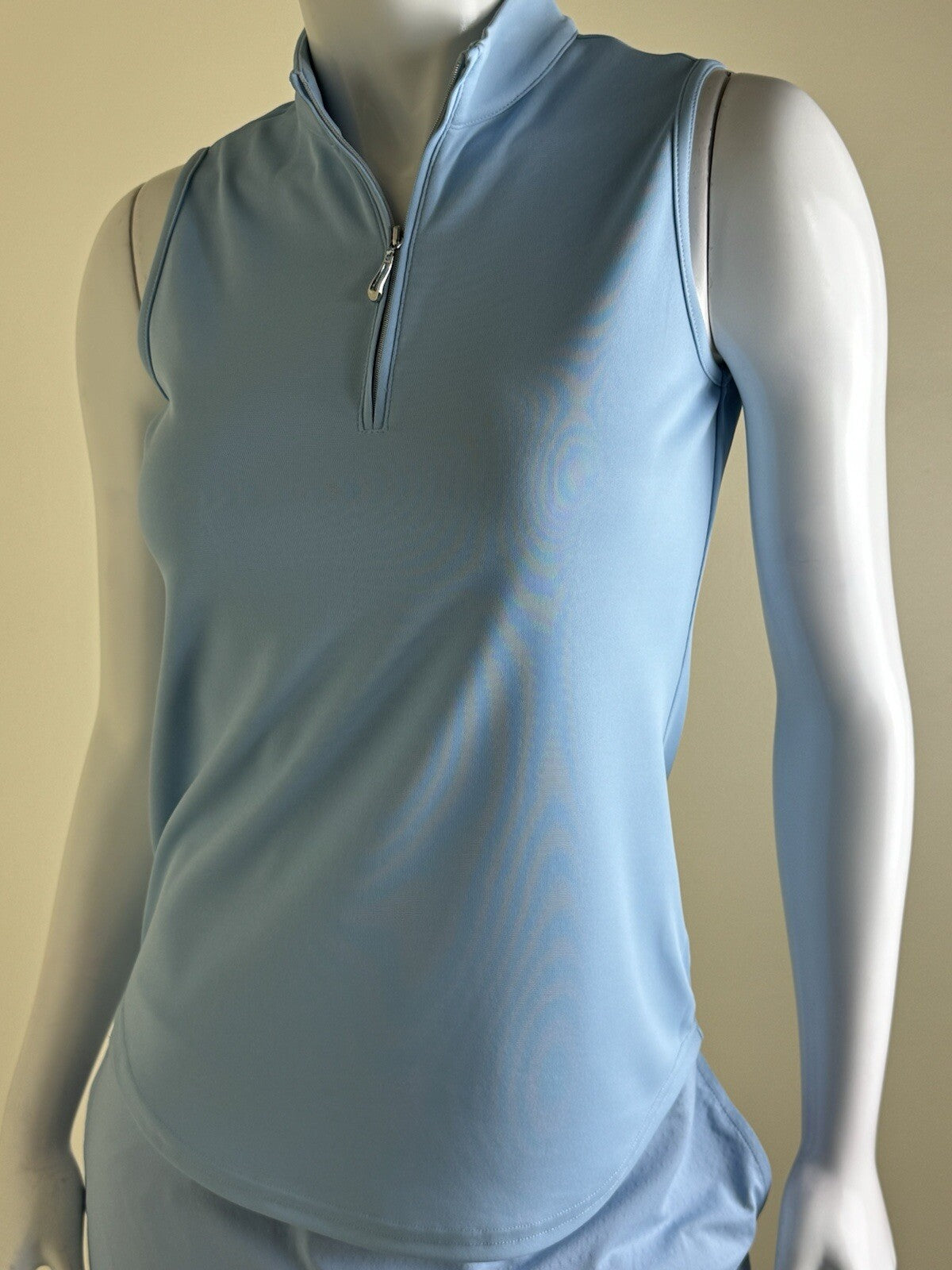 Sport Haley Women's Top Golf Shirt Sz XS.  (B.84)