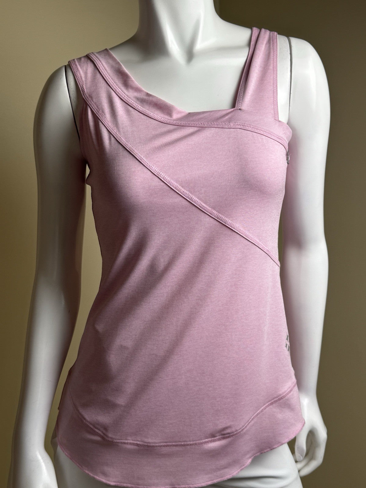 JOFIT Women's Golf Tank Top Size S      (B.170)