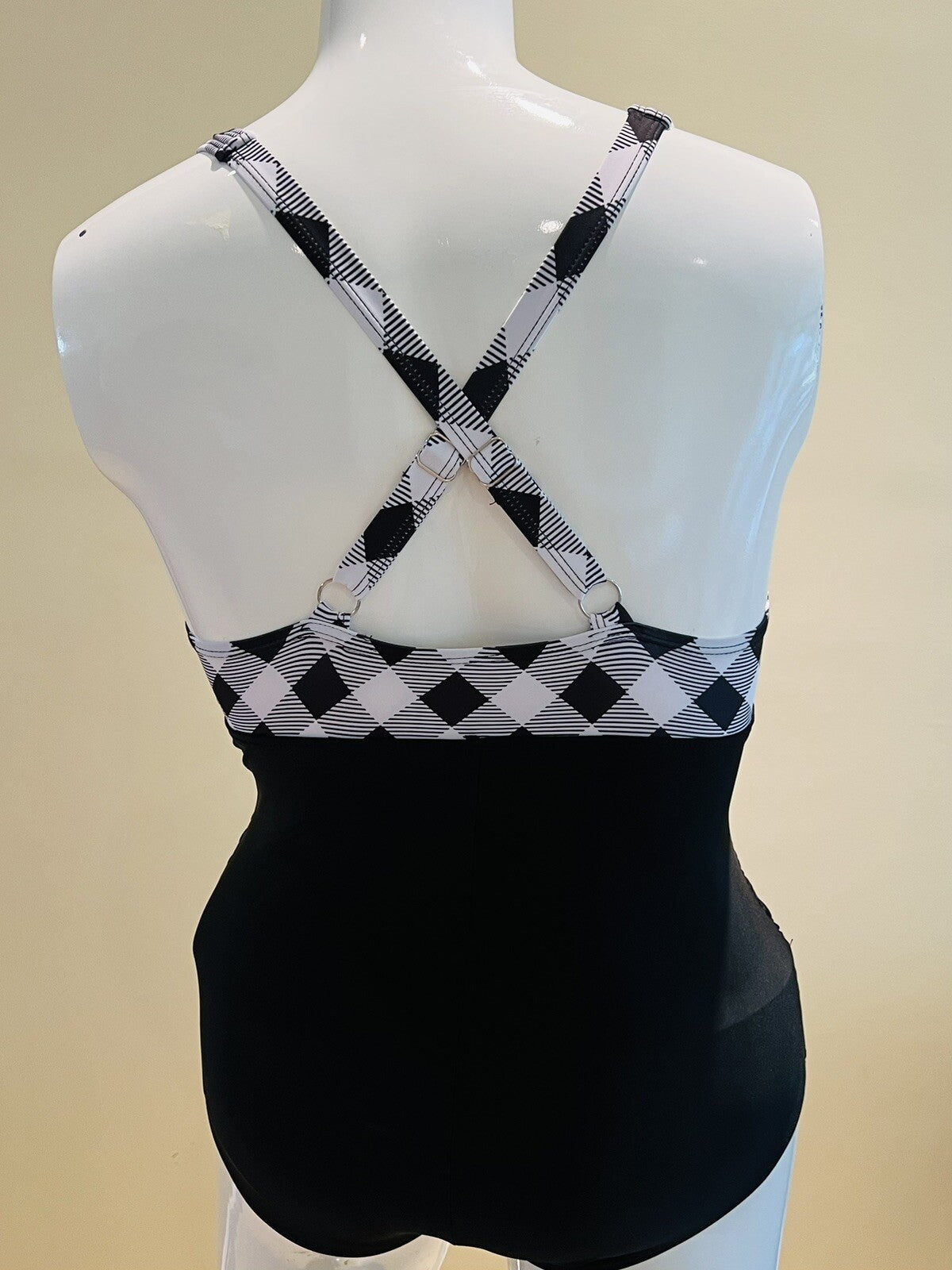 One Pc Swimsuit Black White Plaid Sz L Bathing Suit