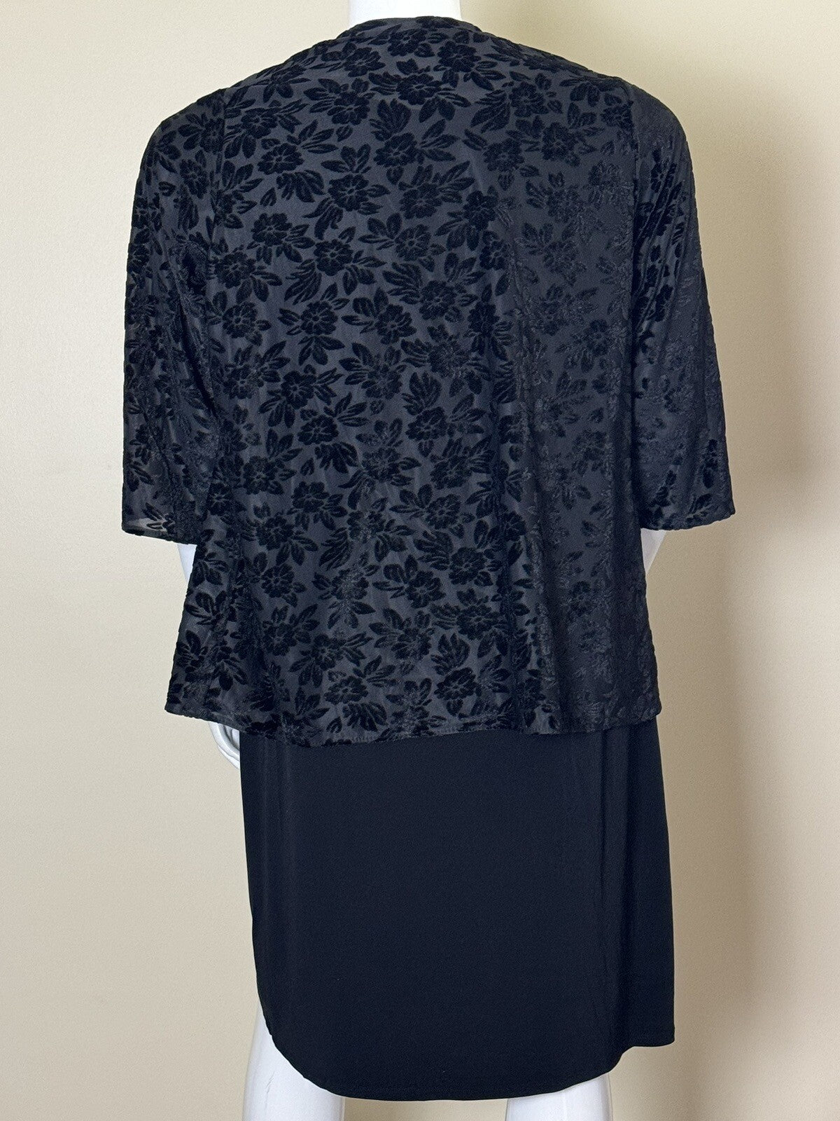 JM Studio by John Meyer size 2X Black 2Pc Jacket Dress. (69)