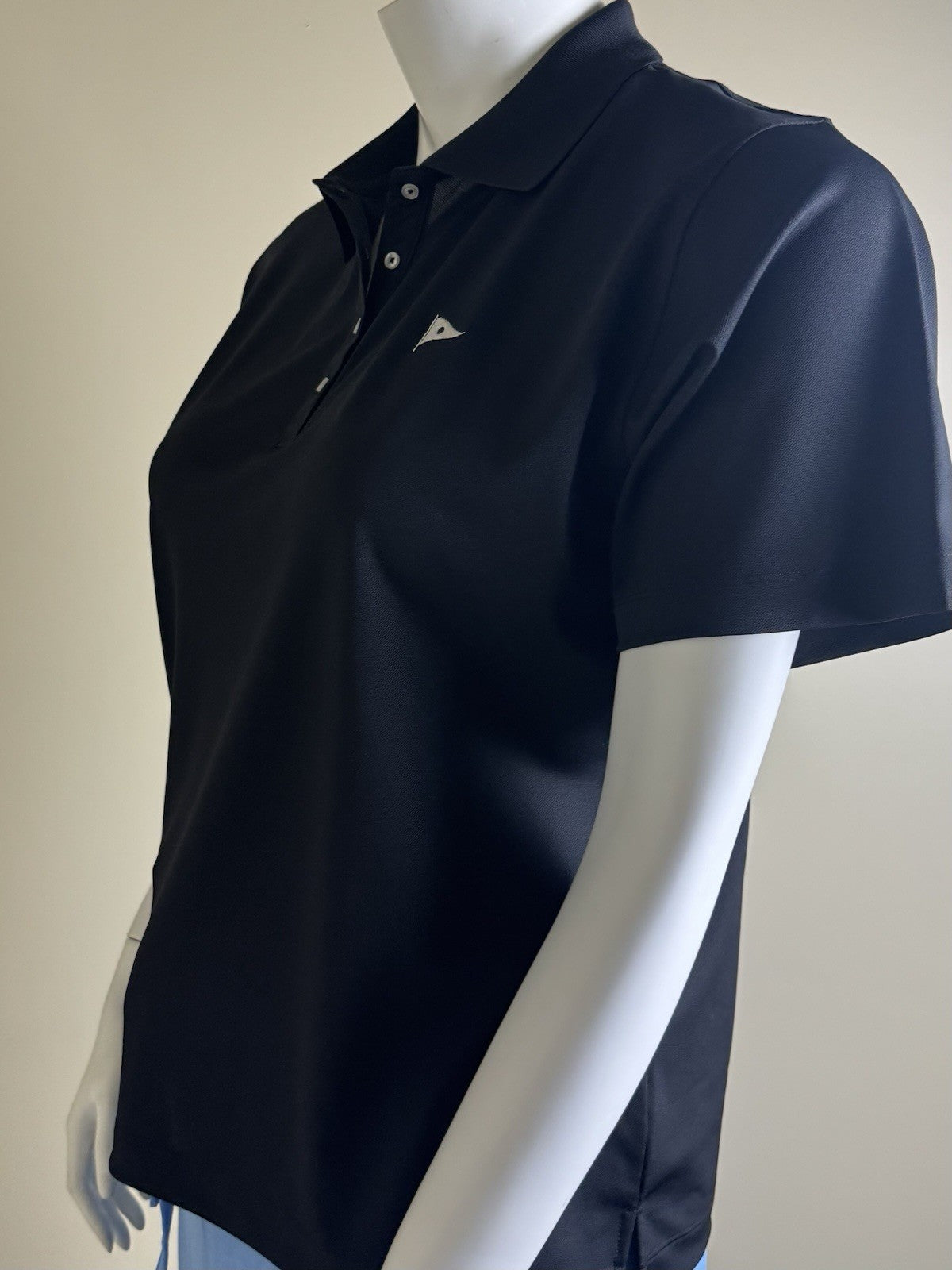 ADMIRALS COVE Women’s Golf shirt Sz 2XL.  (B.160)