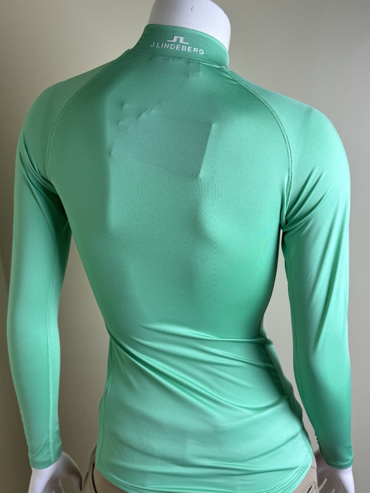 J Lindeberg Women’s Golf Green Sweatshirt Sz S. (B.106)