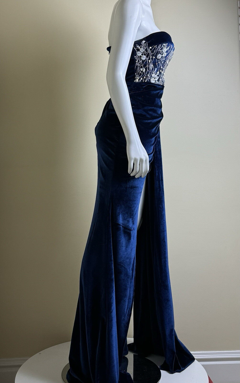 Miss Ord Strapless Velvet Mermaid Dress Royal Blue Sz L. (B.97)