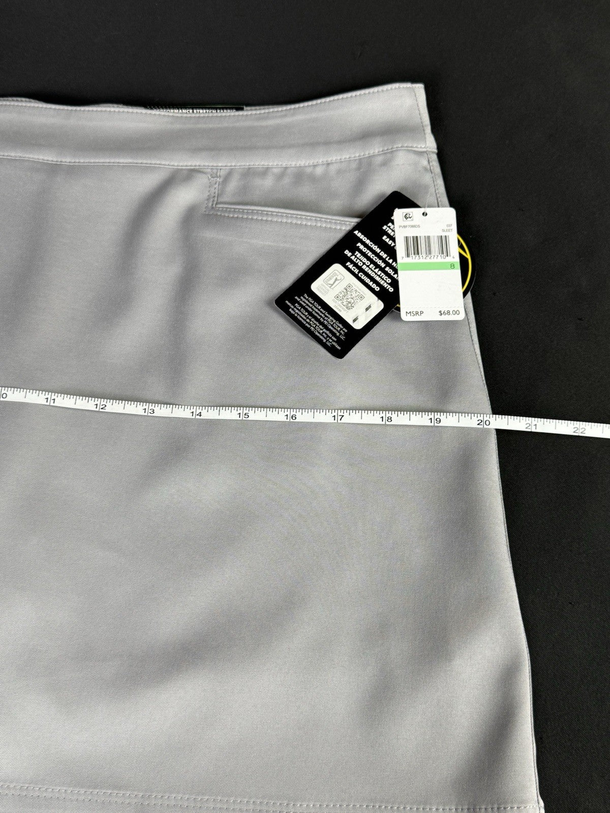 $68 PGA Tour Women’s Golf Skort Gray Pockets Sz 8.    (B.070)