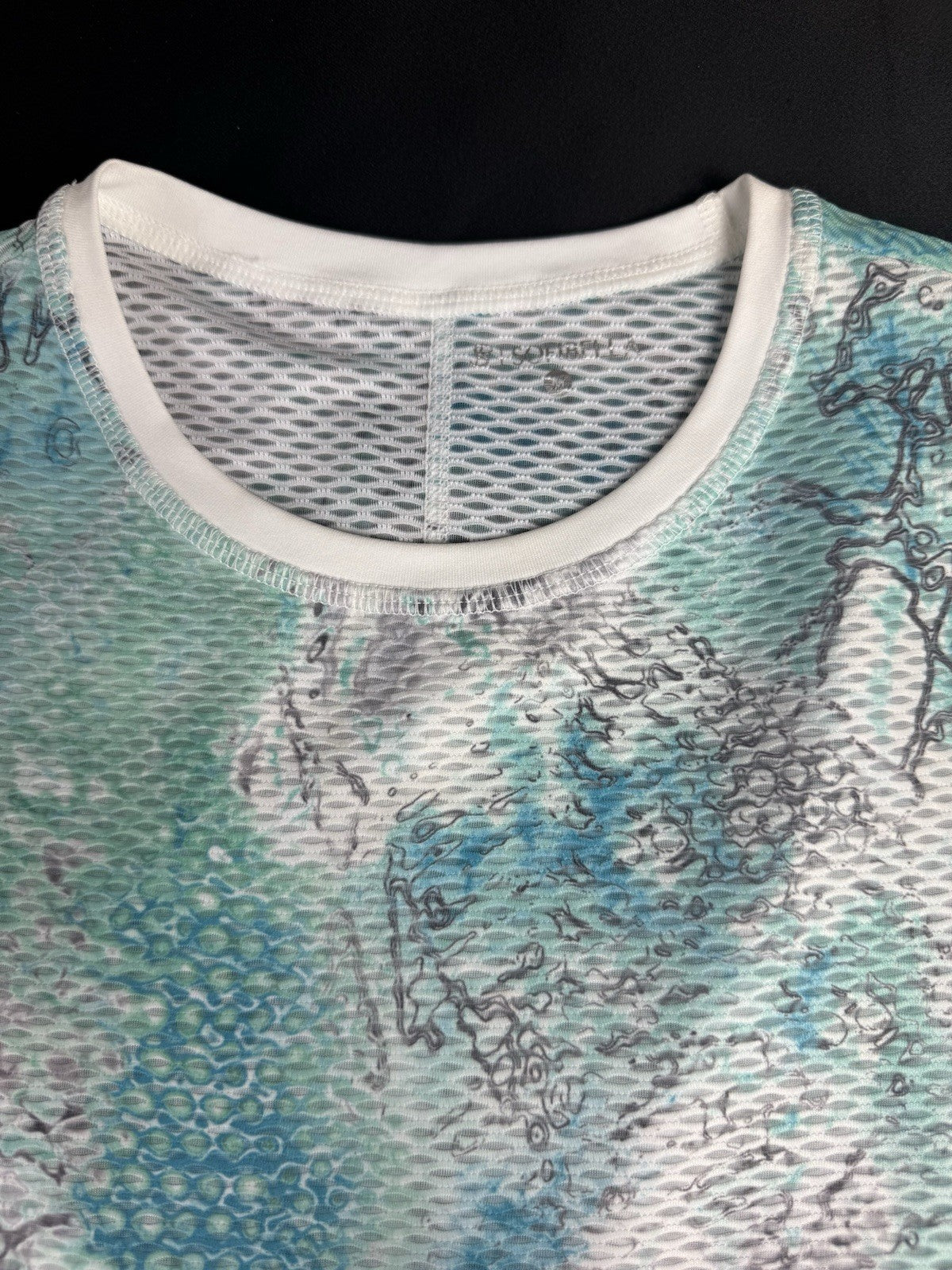 SOFIBELLA Women’s Golf-Tennis Shirt Sz M.  (B.174)