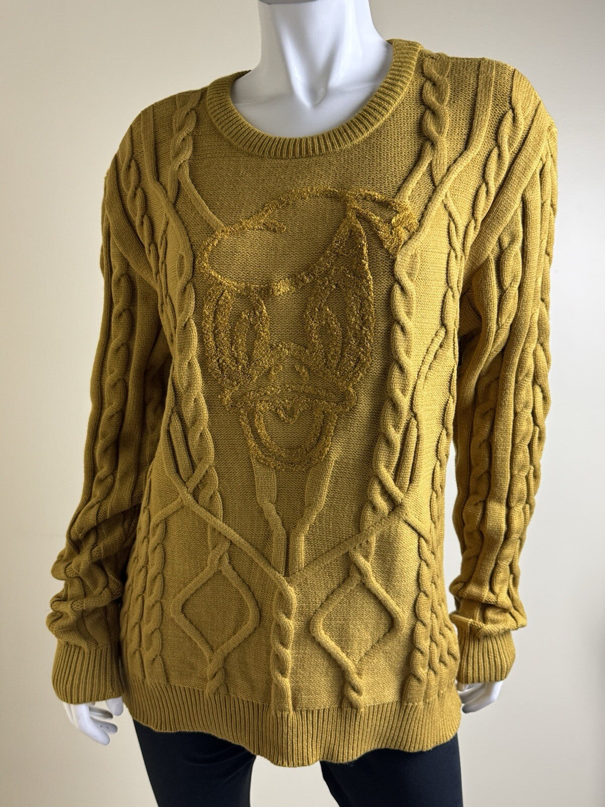 $69 DISNEY Cable Knit Sweater Donald Duck Size M Long Sleeves. (B.123)