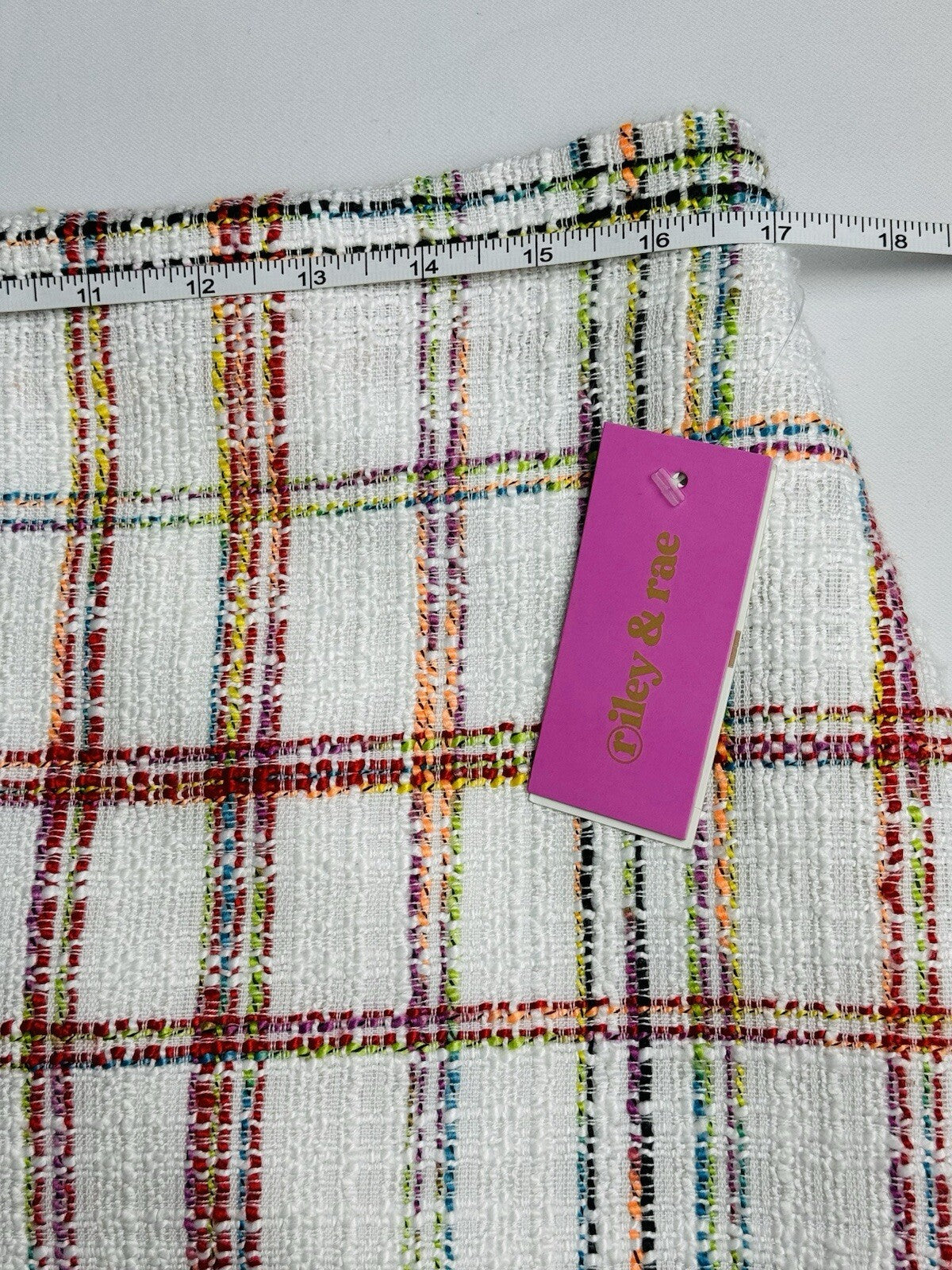 Riley & Rae Women's Tweed Mini Skirt Size 12. (B.91)