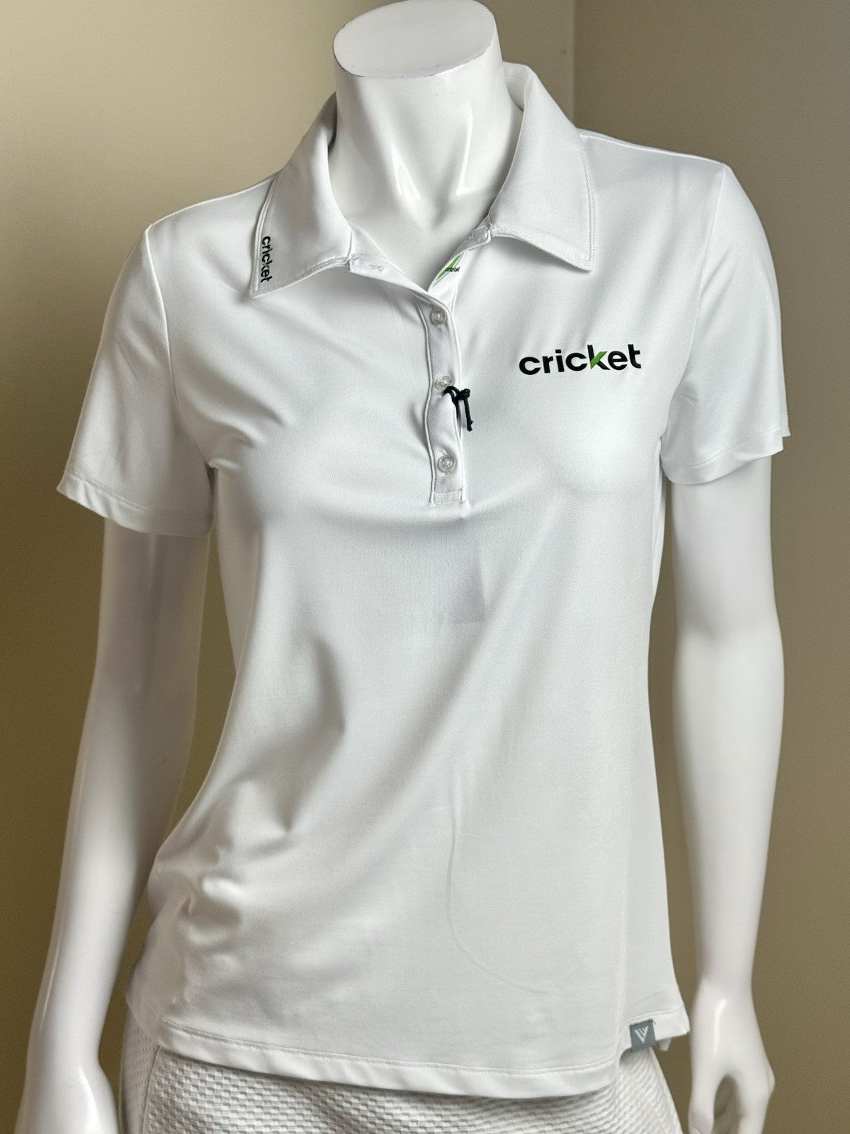 LeverWear Women's Golf shirt Cricket Logo Sz M   (B.175)