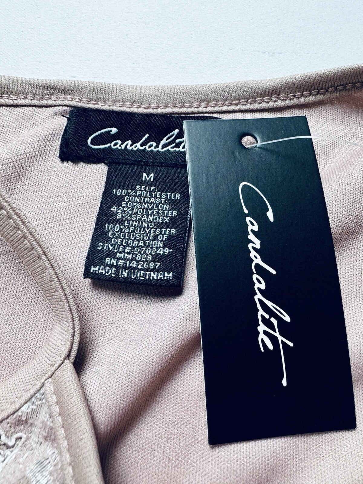 Candalite Women’s Lace Dress  Size M.  (B.115)