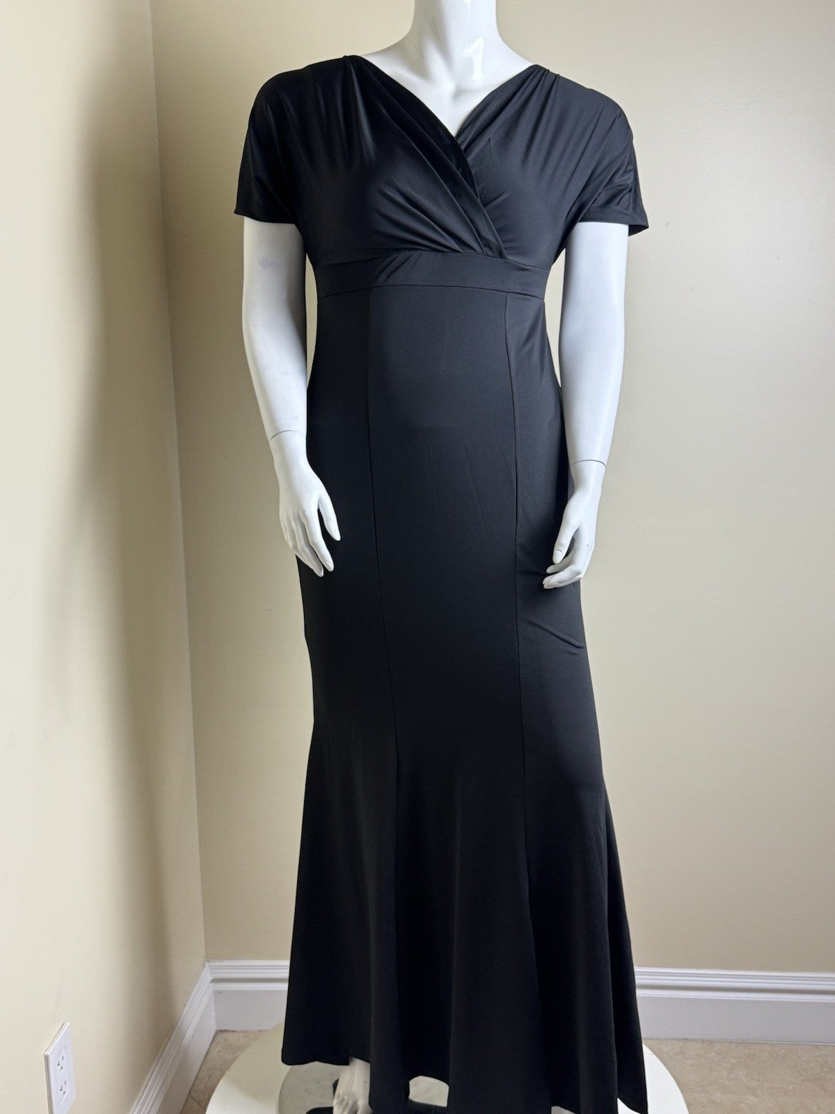 Women's Black Blouson Dress Sz 2XL.        (B.166)