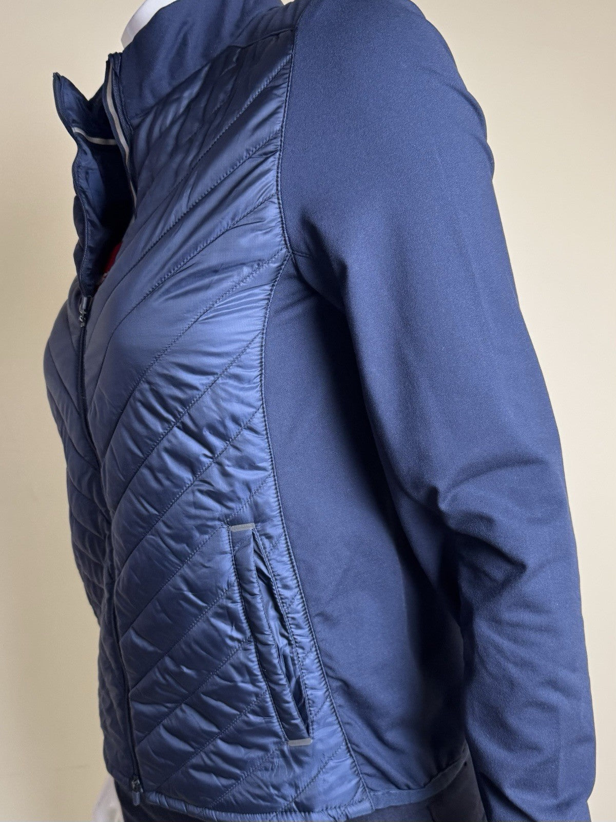 Puma Women's Golf Quilted Jacket Size S.   (B.150/1)