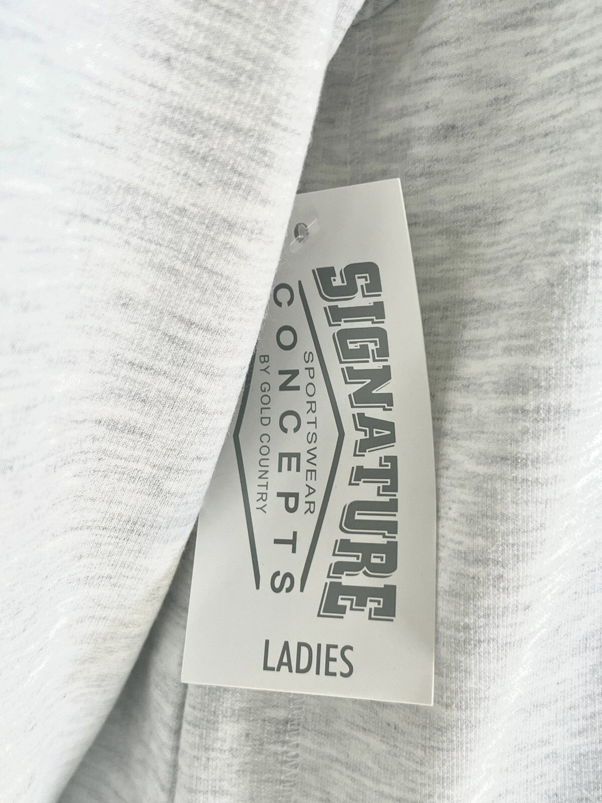 Signature Sportwear Concepts Women's Grey Sweater Logo Somerset 1919 Sz XL  (48)