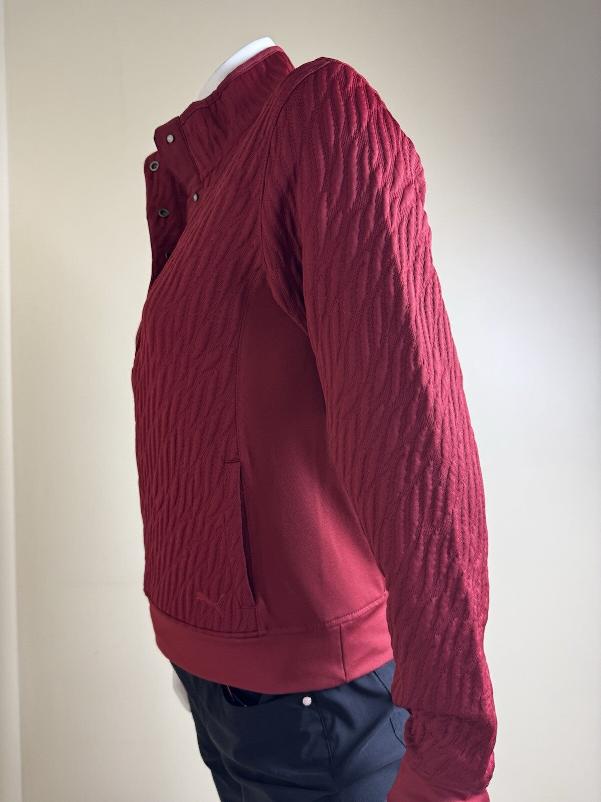 Puma Women's Golf Sweater Maroon Size S.   (B.126/1)