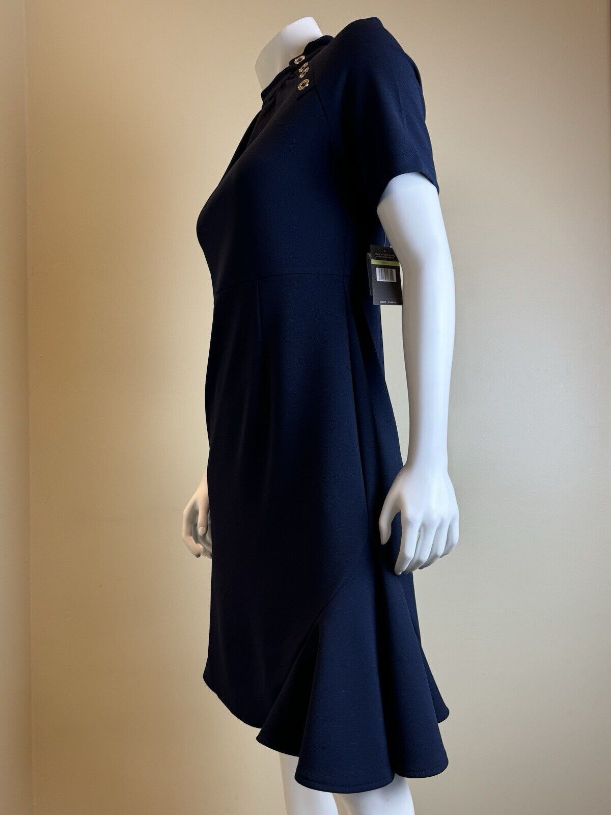 $108 Sharagano Women’s Navy Dress Sz4 (B.55)