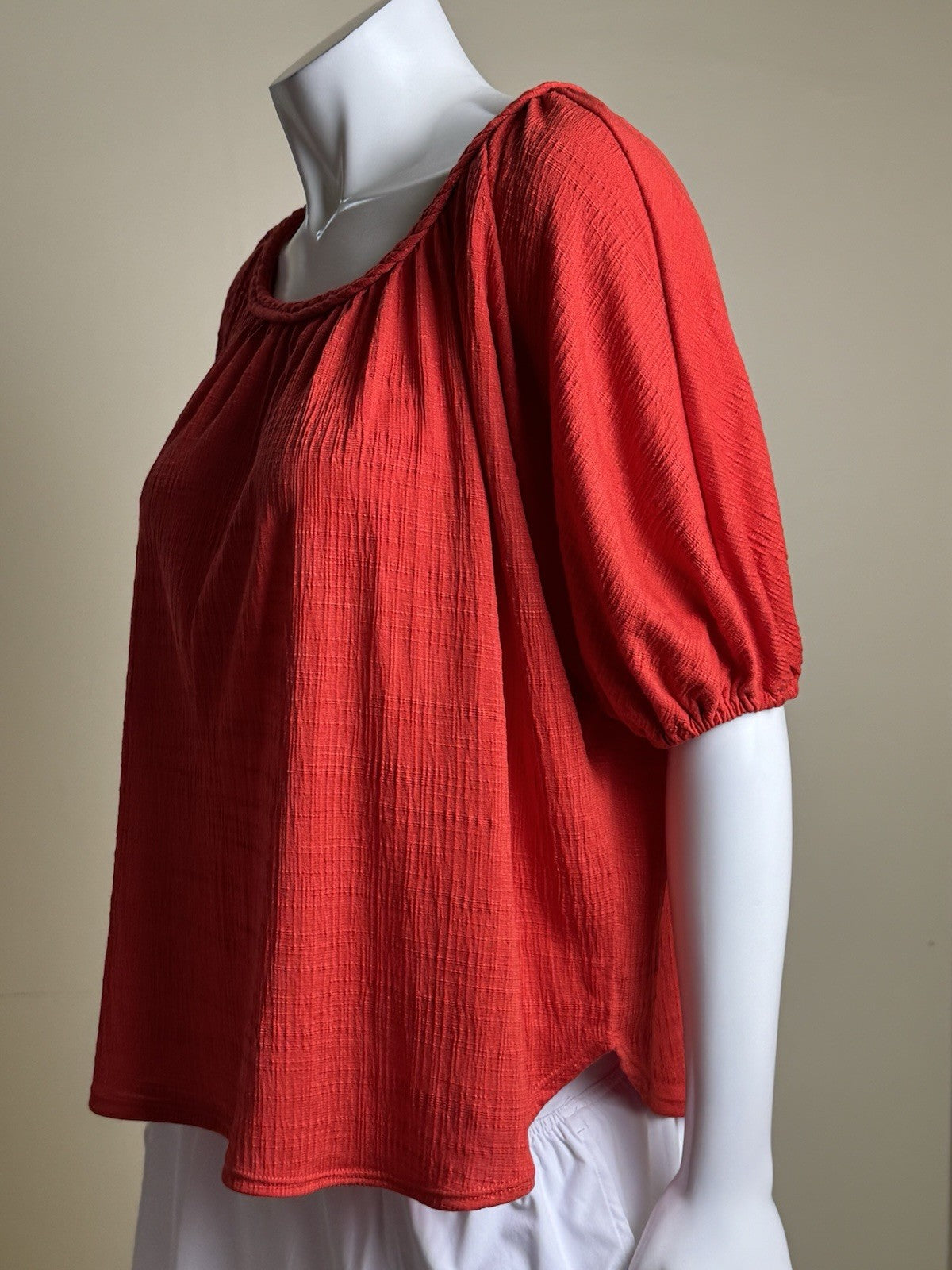 $98 Max Studio Women’s Red Blouse Size XS.        (B.188)